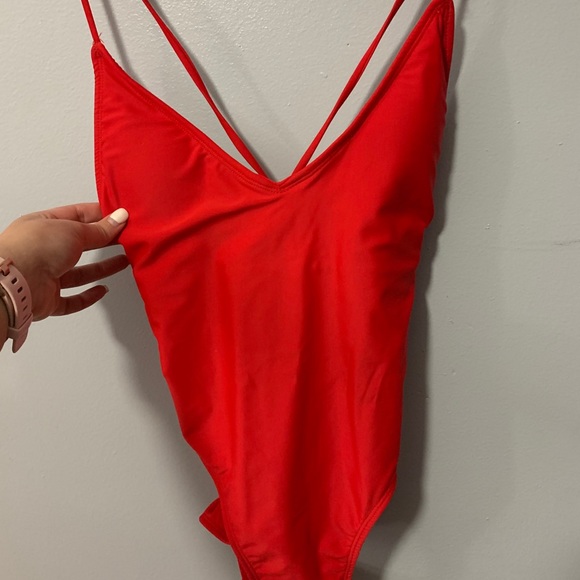 Swim suit - Picture 4 of 8